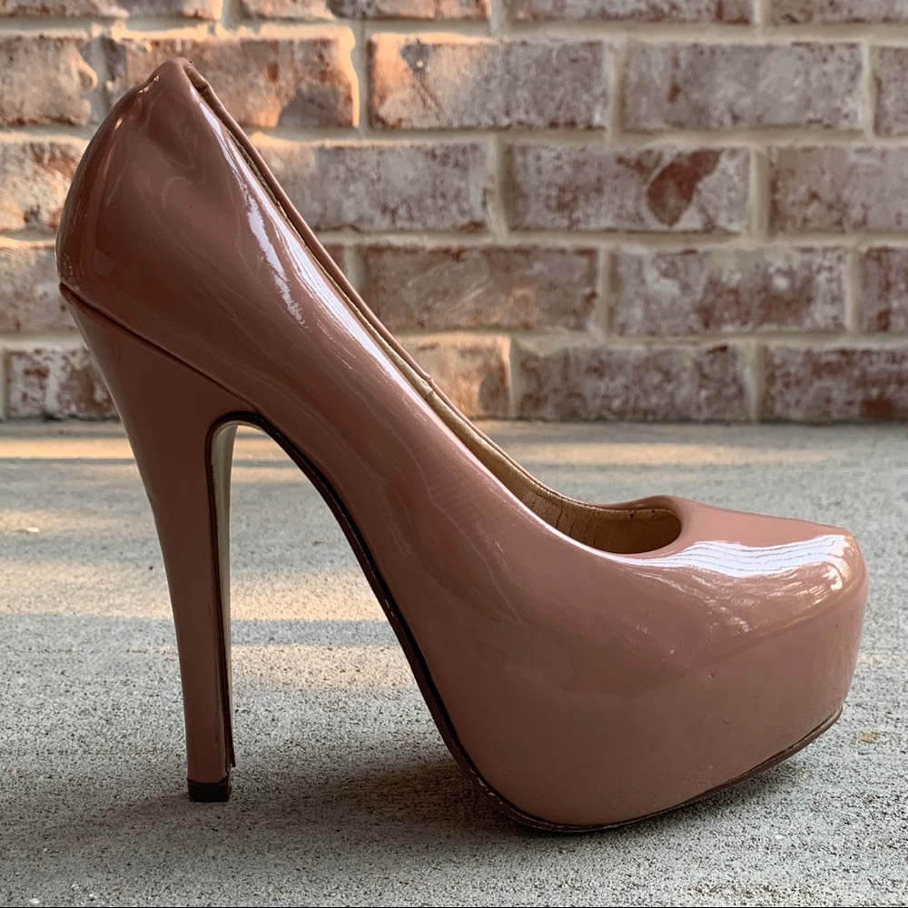 Forever 21 Blush Pink Pumps